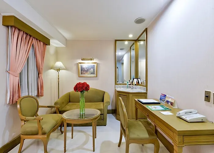 Fairmont Bangkok Sukhumvit 5* Бангкок
